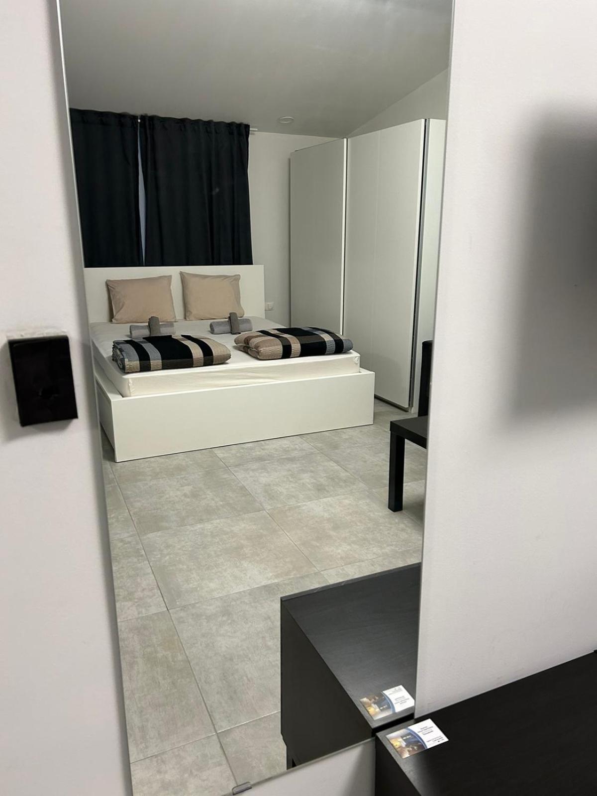 Skg Central Deluxe Studios Thessaloníki Eksteriør billede